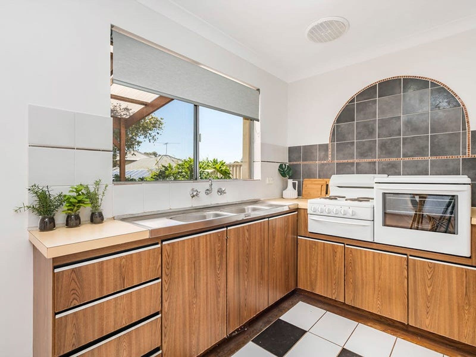 5/22 Calais Road, Scarborough WA 6019, Scarborough - Thumbnail 6