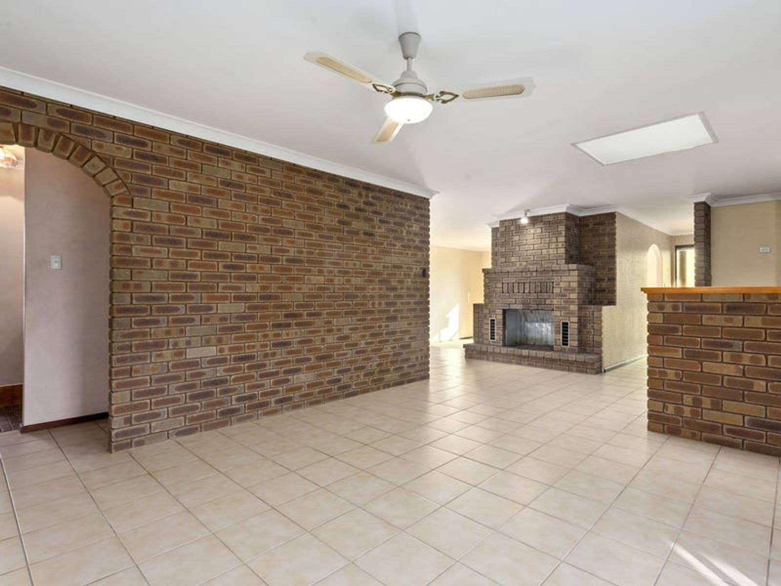 10 Drew Street, Stirling WA 6021, Stirling - Thumbnail 3
