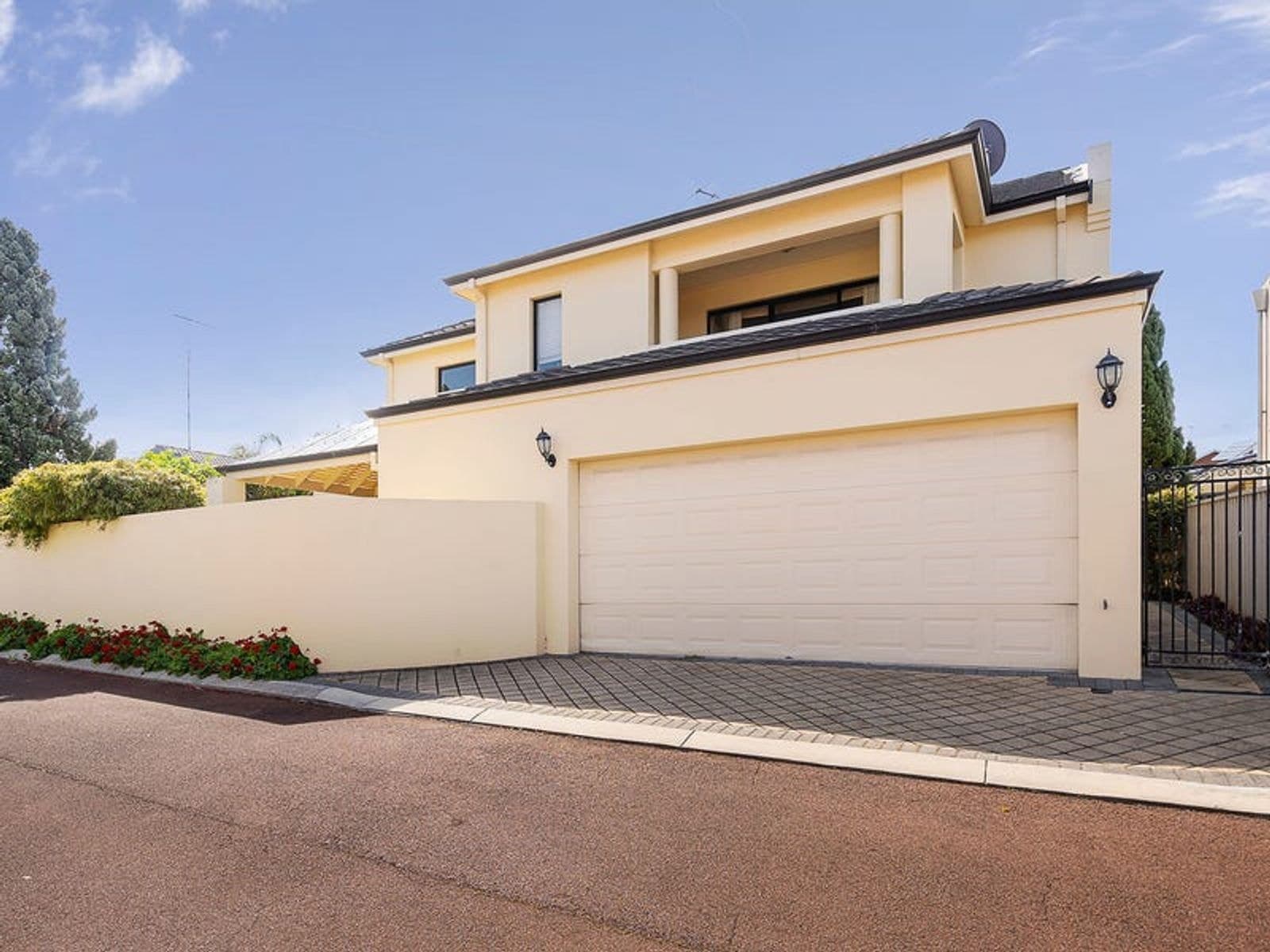 4/117 Abbett Street, Scarborough WA 6019, Scarborough - Image 1