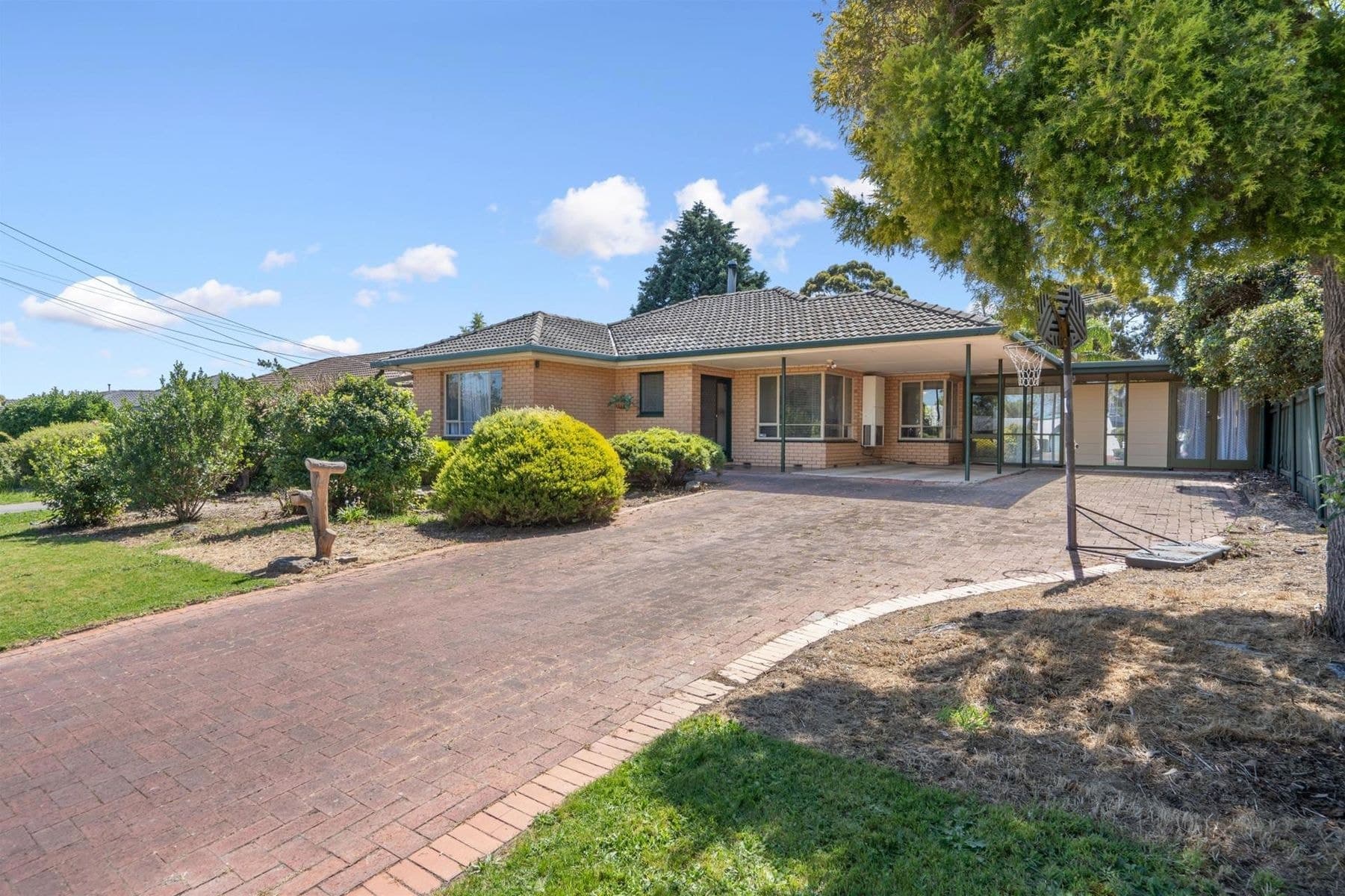 4 Armbuster Street, Hope Valley SA 5090, Hope Valley - Thumbnail 2