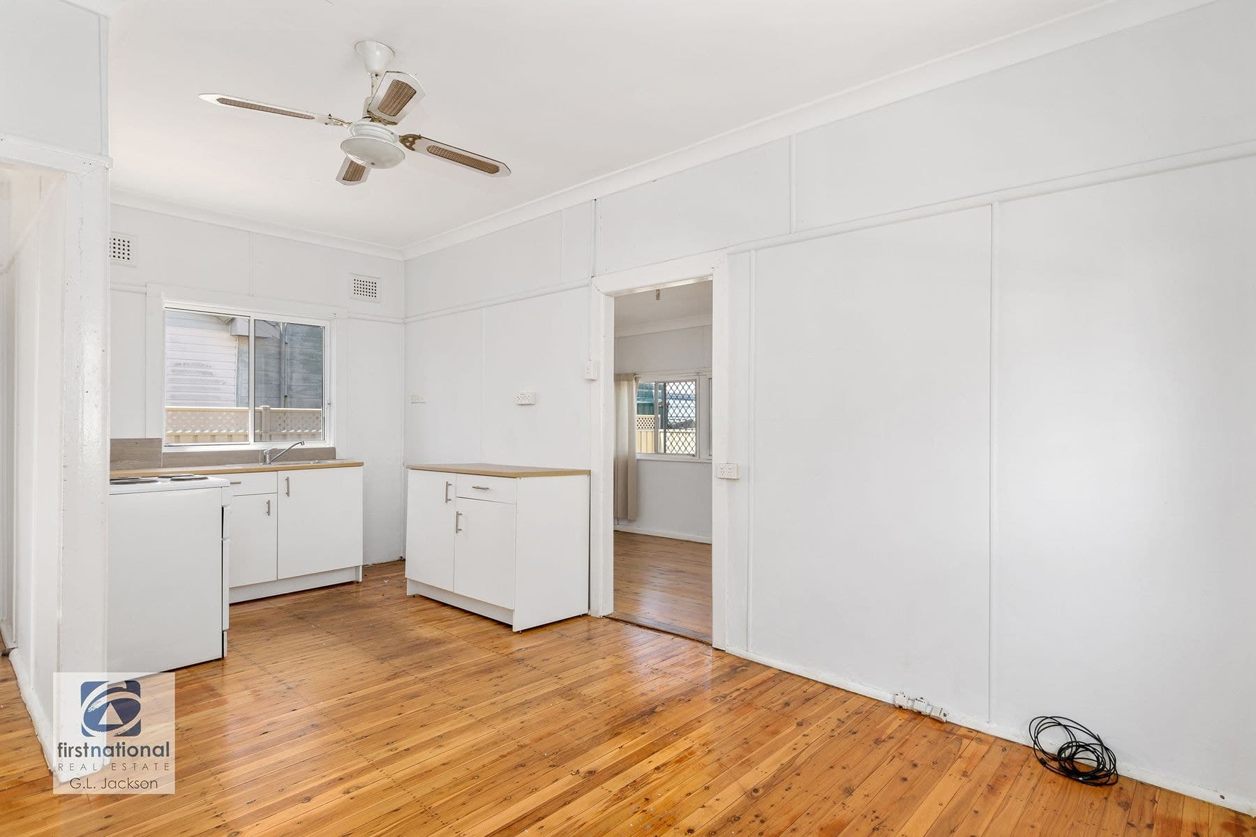 64 Barrenjoey Road, Ettalong Beach NSW 2257, Ettalong Beach - Thumbnail 2
