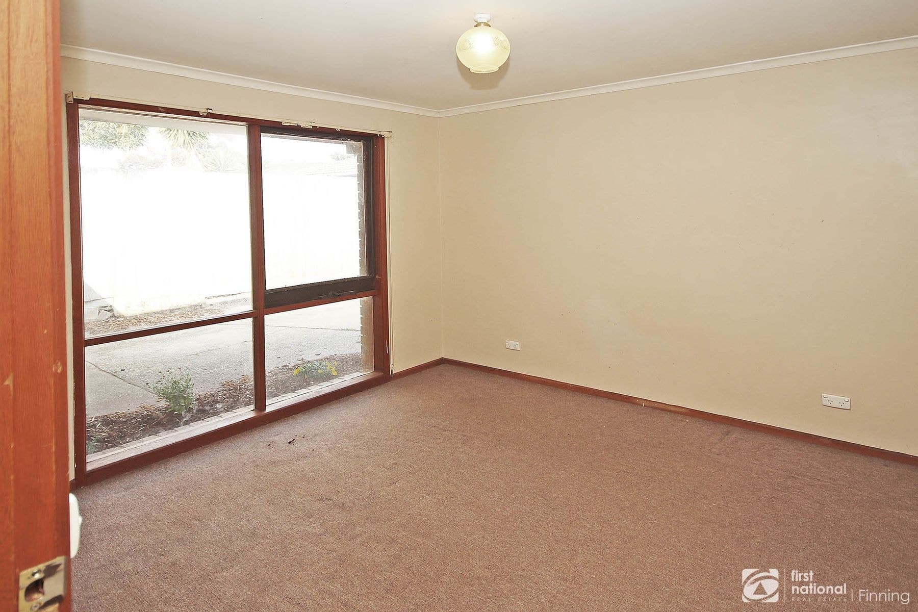 2/39 Duff Street, Cranbourne VIC 3977, Cranbourne - Thumbnail 8