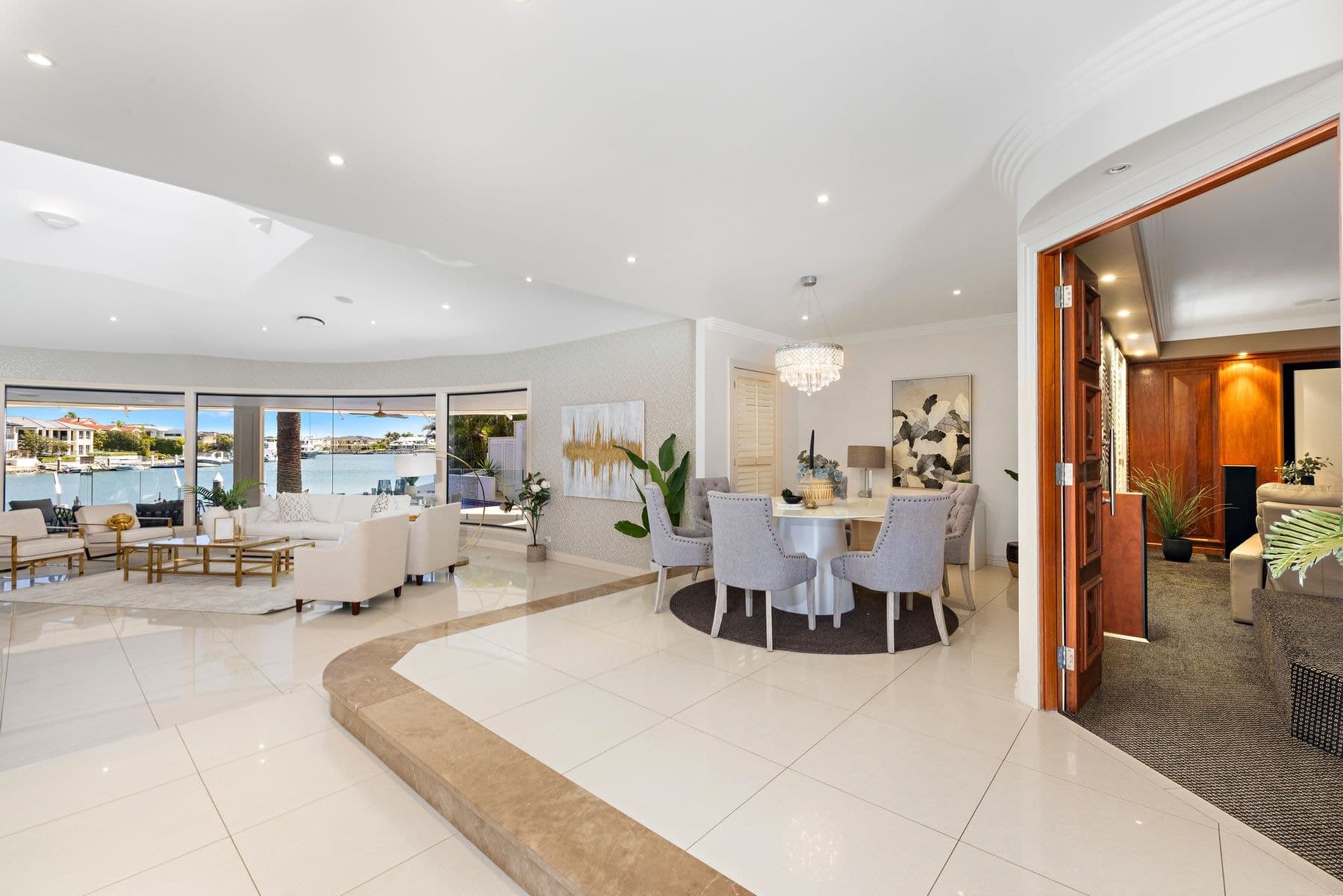 49 Raby Bay Boulevard, Raby Bay QLD 4163, Raby Bay - Thumbnail 8