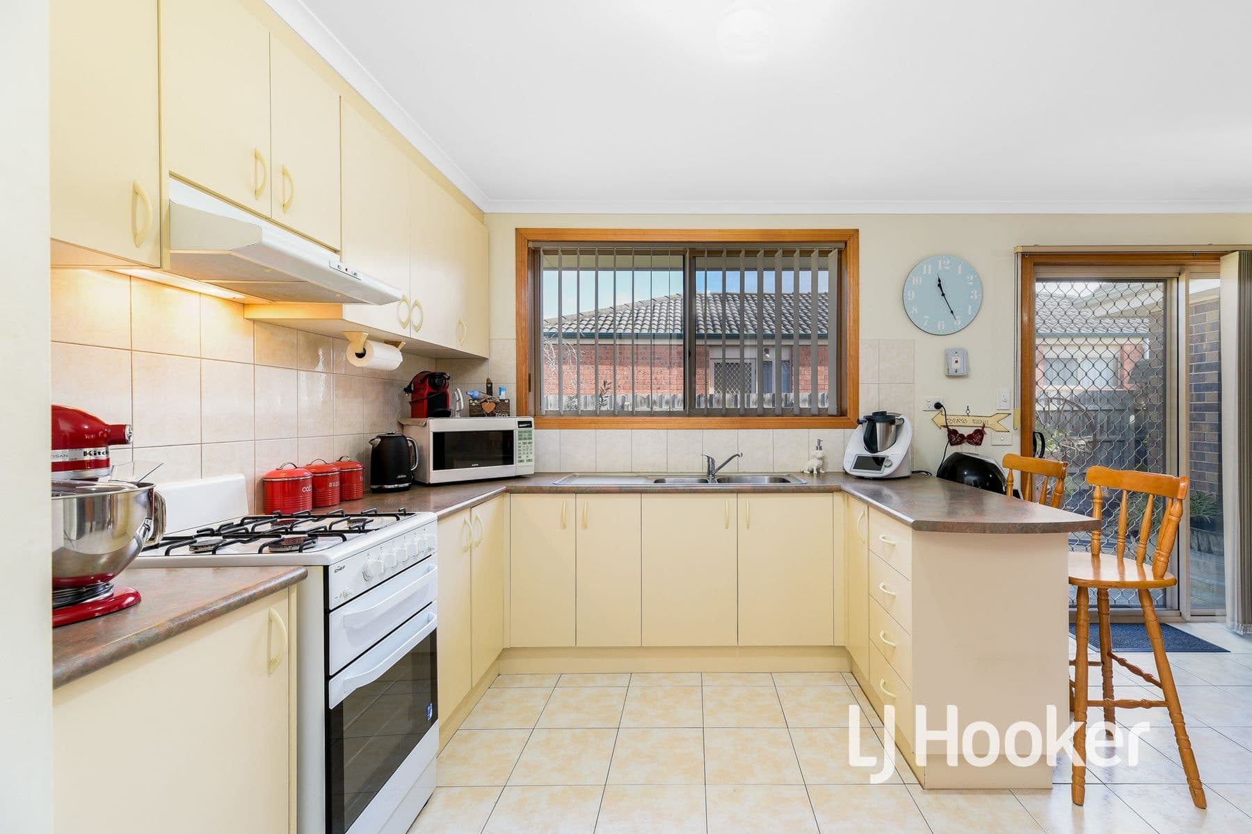 6 Rossi Close, Pakenham VIC 3810, Pakenham - Thumbnail 4