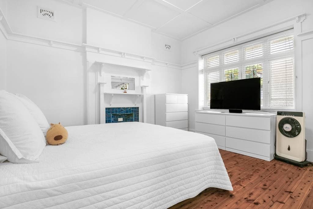 2 Ness Avenue, Dulwich Hill - Image 1