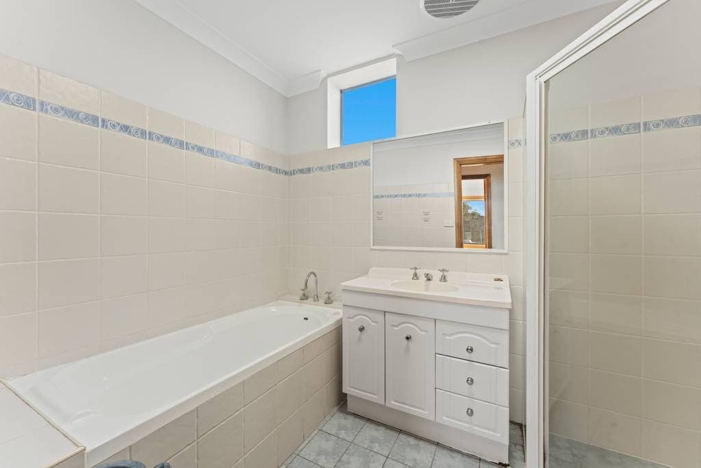 1/270 Cowper Street, Warrawong - Thumbnail 2
