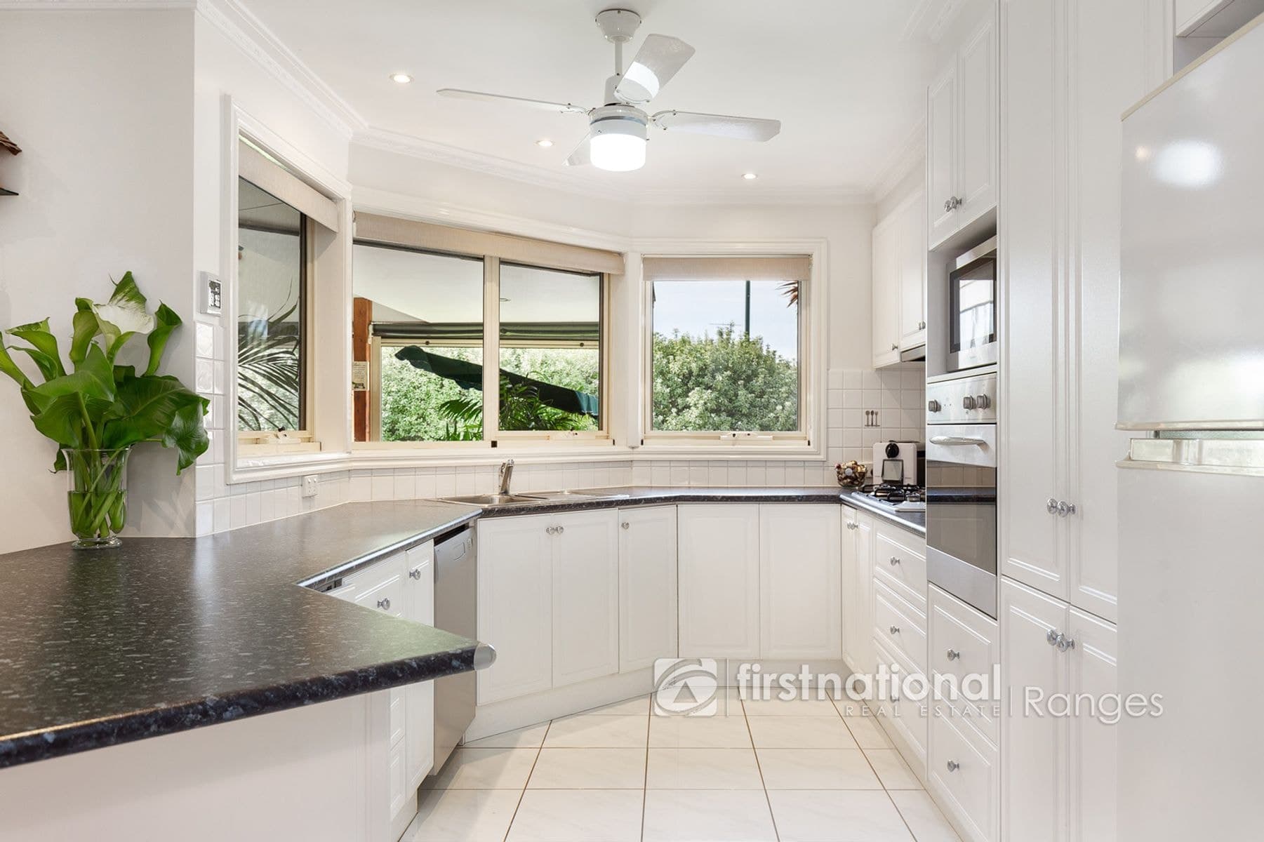 6 Emperor Road, Berwick VIC 3806, Berwick - Thumbnail 8