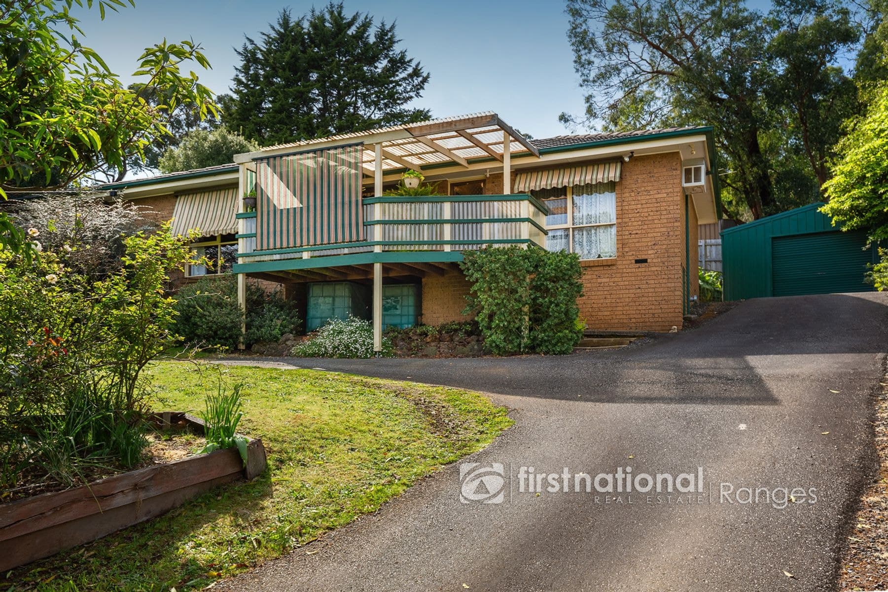 10 Devon Avenue, Cockatoo VIC 3781, Cockatoo - Image 1