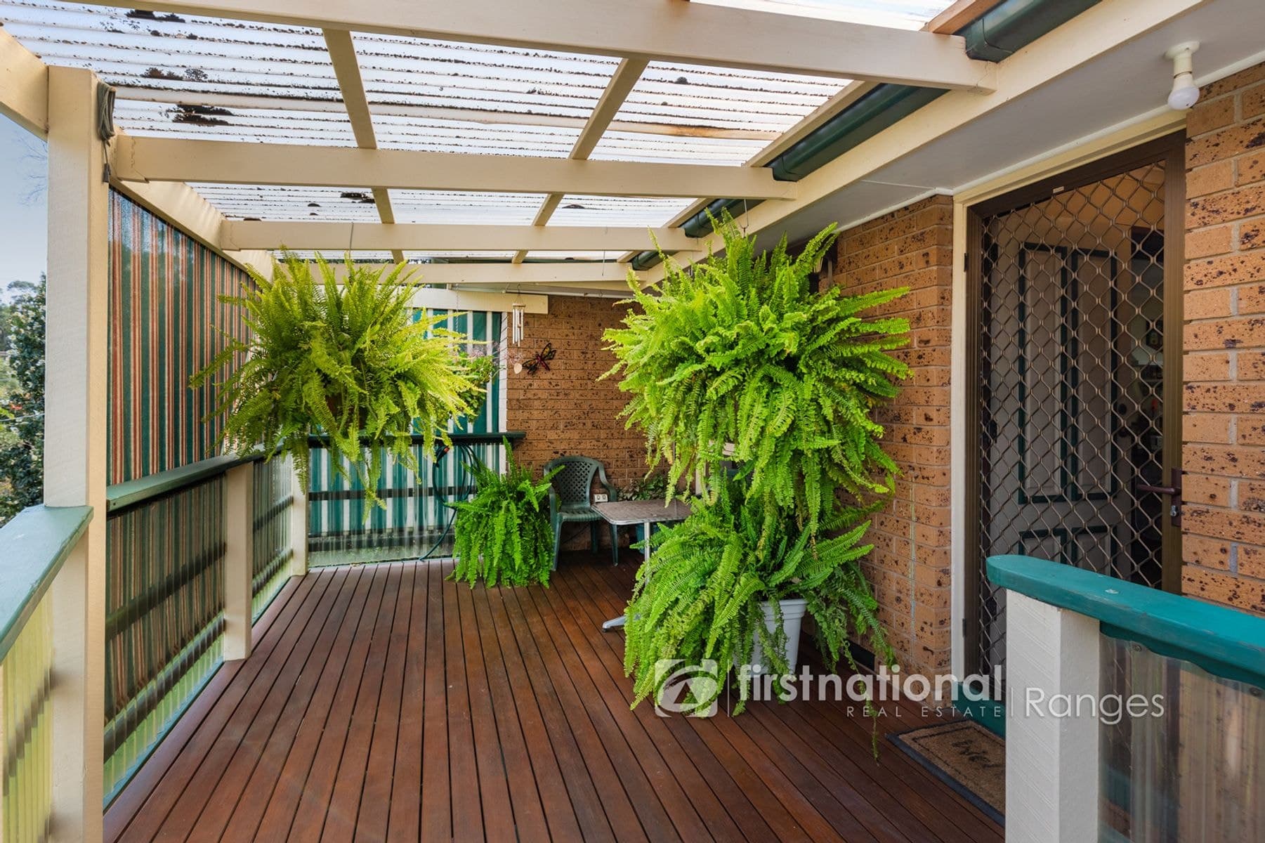 10 Devon Avenue, Cockatoo VIC 3781, Cockatoo - Thumbnail 2