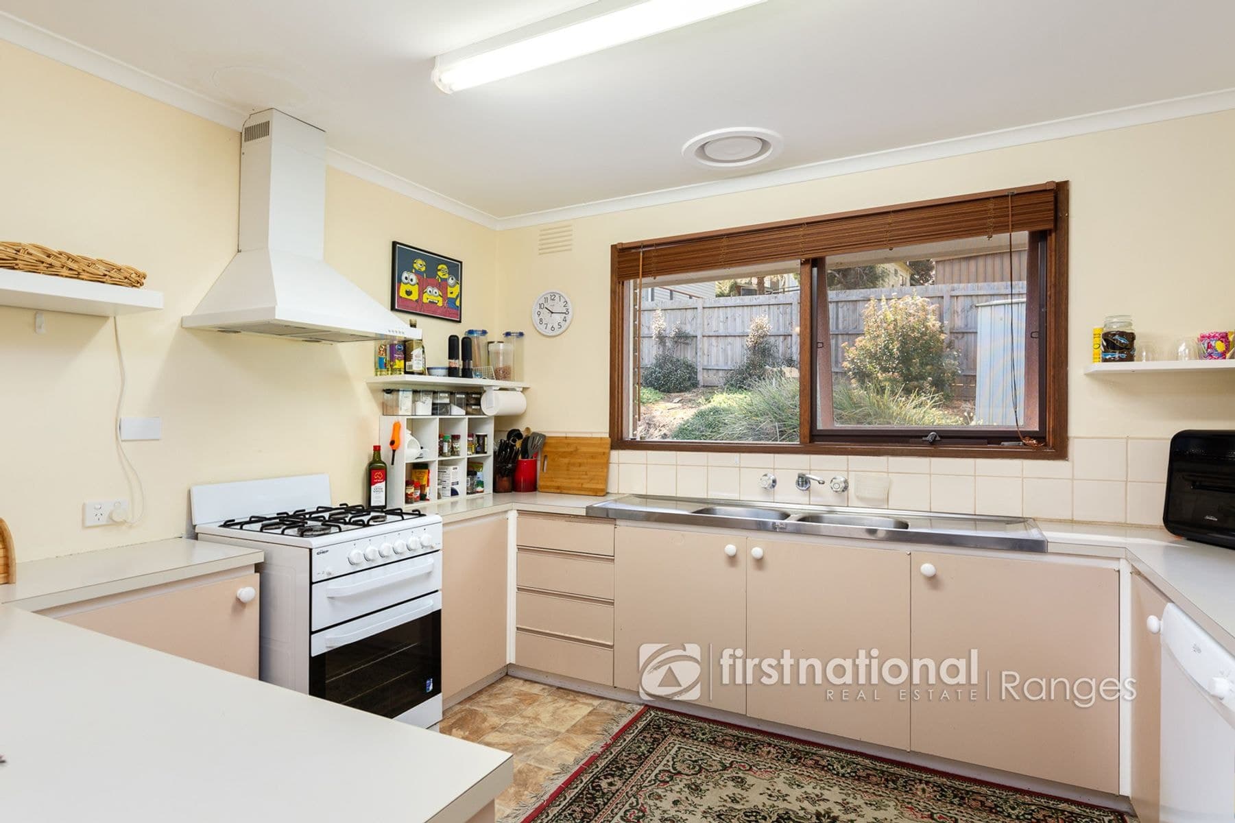 10 Devon Avenue, Cockatoo VIC 3781, Cockatoo - Thumbnail 4