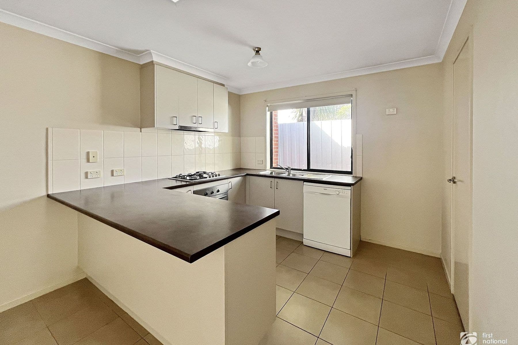 2/9 Anderson Street, Bairnsdale VIC 3875, Bairnsdale - Thumbnail 4