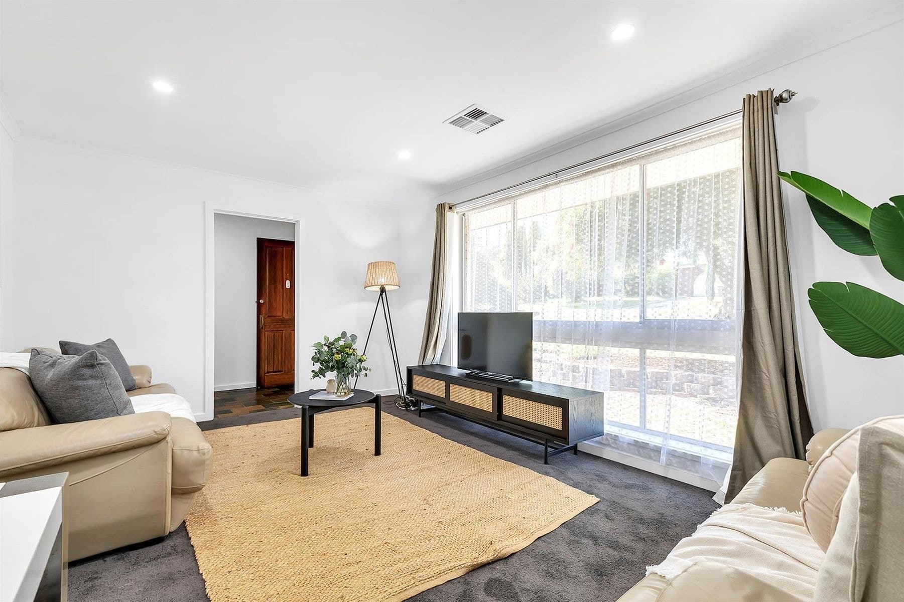 16 Mowbray Crescent, Fairview Park SA 5126, Fairview Park - Thumbnail 8