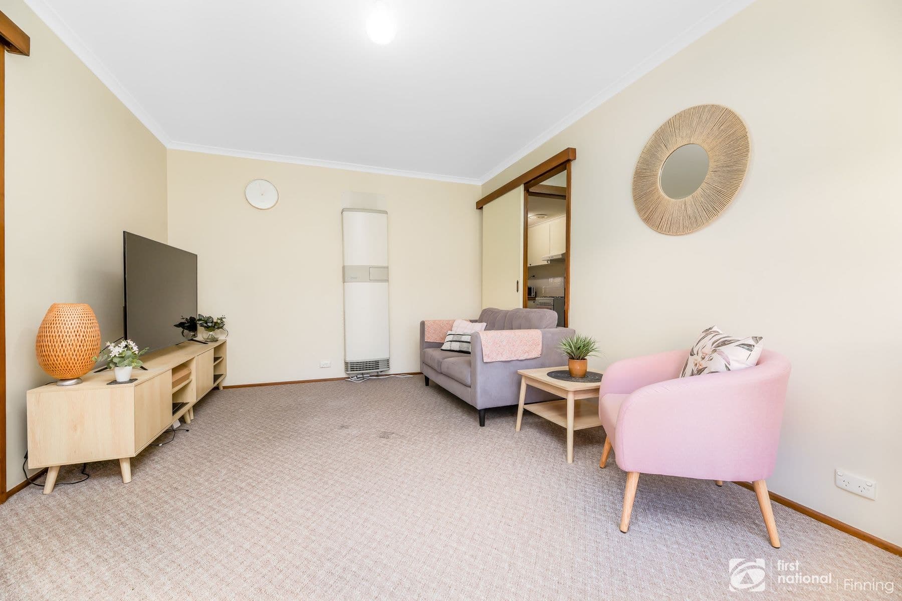 2/59 Clarendon Street, Cranbourne VIC 3977, Cranbourne - Thumbnail 2