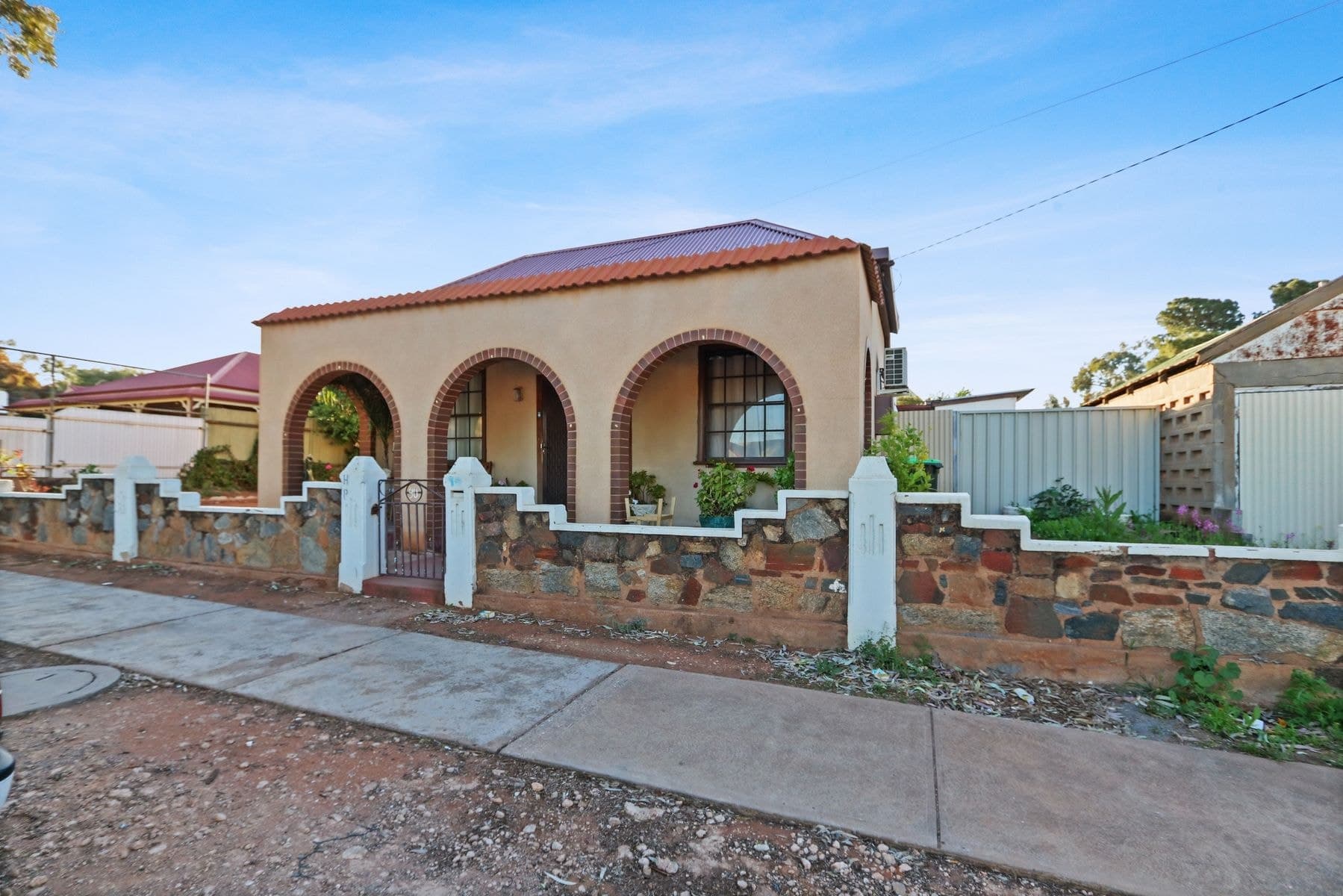 90 Hebbard Street, Broken Hill NSW 2880, Broken Hill - Image 1