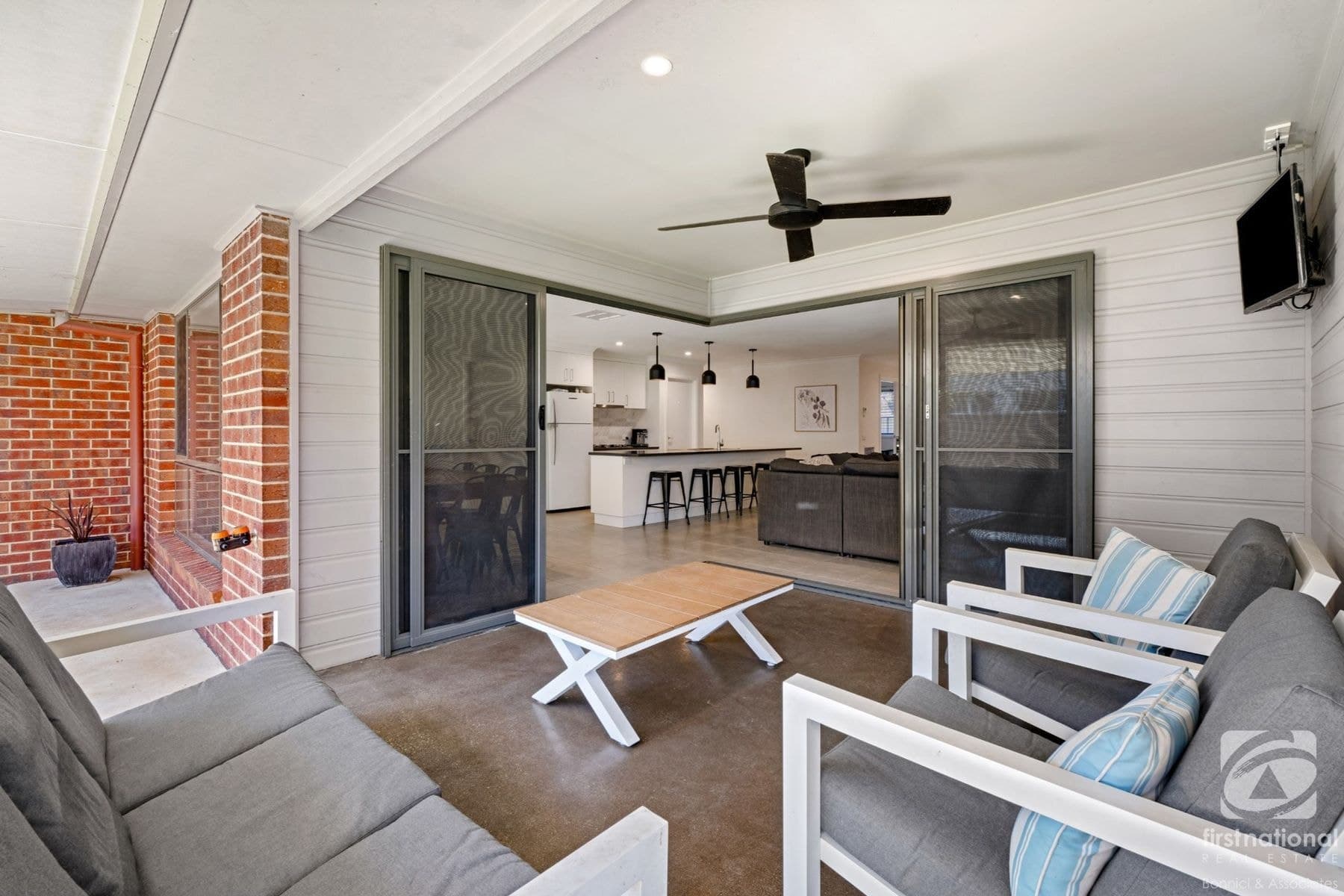 16 Brooks Terrace, Killara VIC 3691, Killara - Thumbnail 2