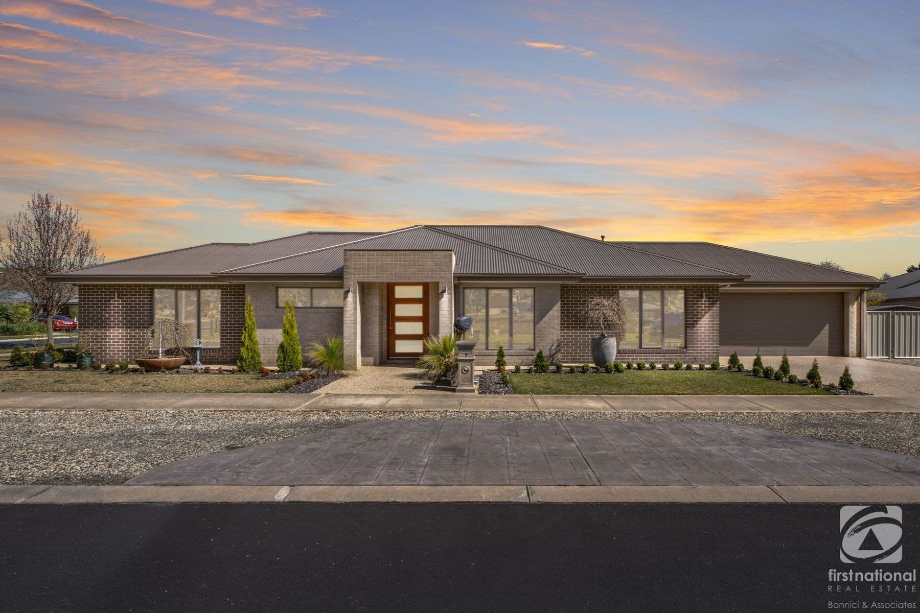 7 Harkin Avenue, Wodonga VIC 3690, Wodonga - Thumbnail 2