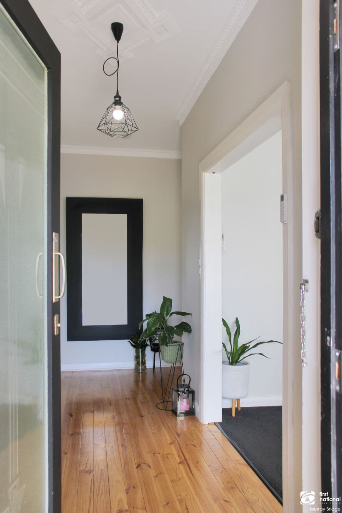 10 Gray Street, Murray Bridge SA 5253, Murray Bridge - Thumbnail 2