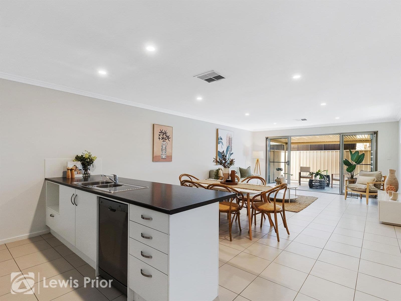 2C Carbnet Place, Seacombe Gardens SA 5047, Seacombe Gardens - Thumbnail 3