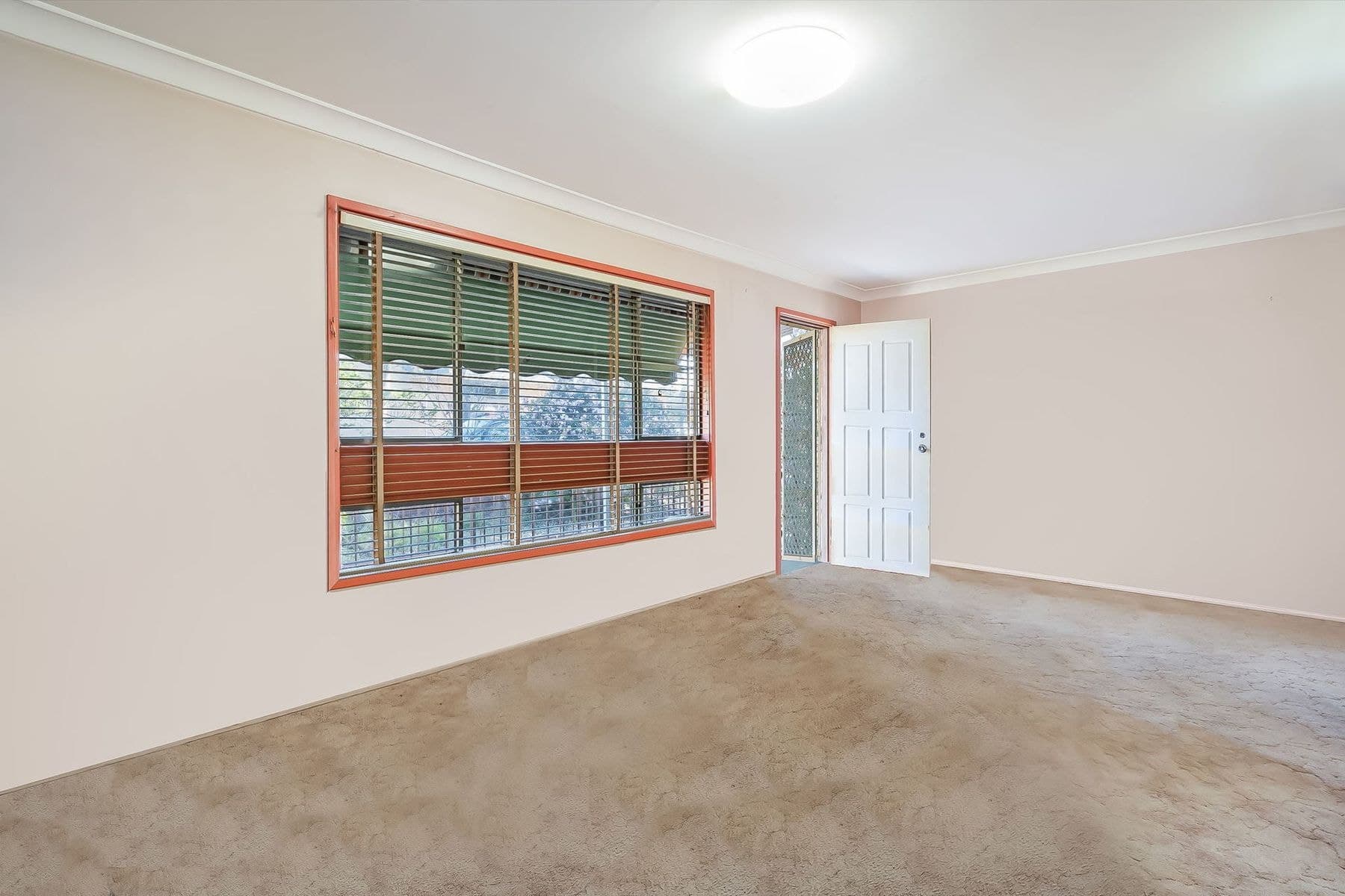 17 Awaba Avenue, Charmhaven NSW 2263, Charmhaven - Thumbnail 4