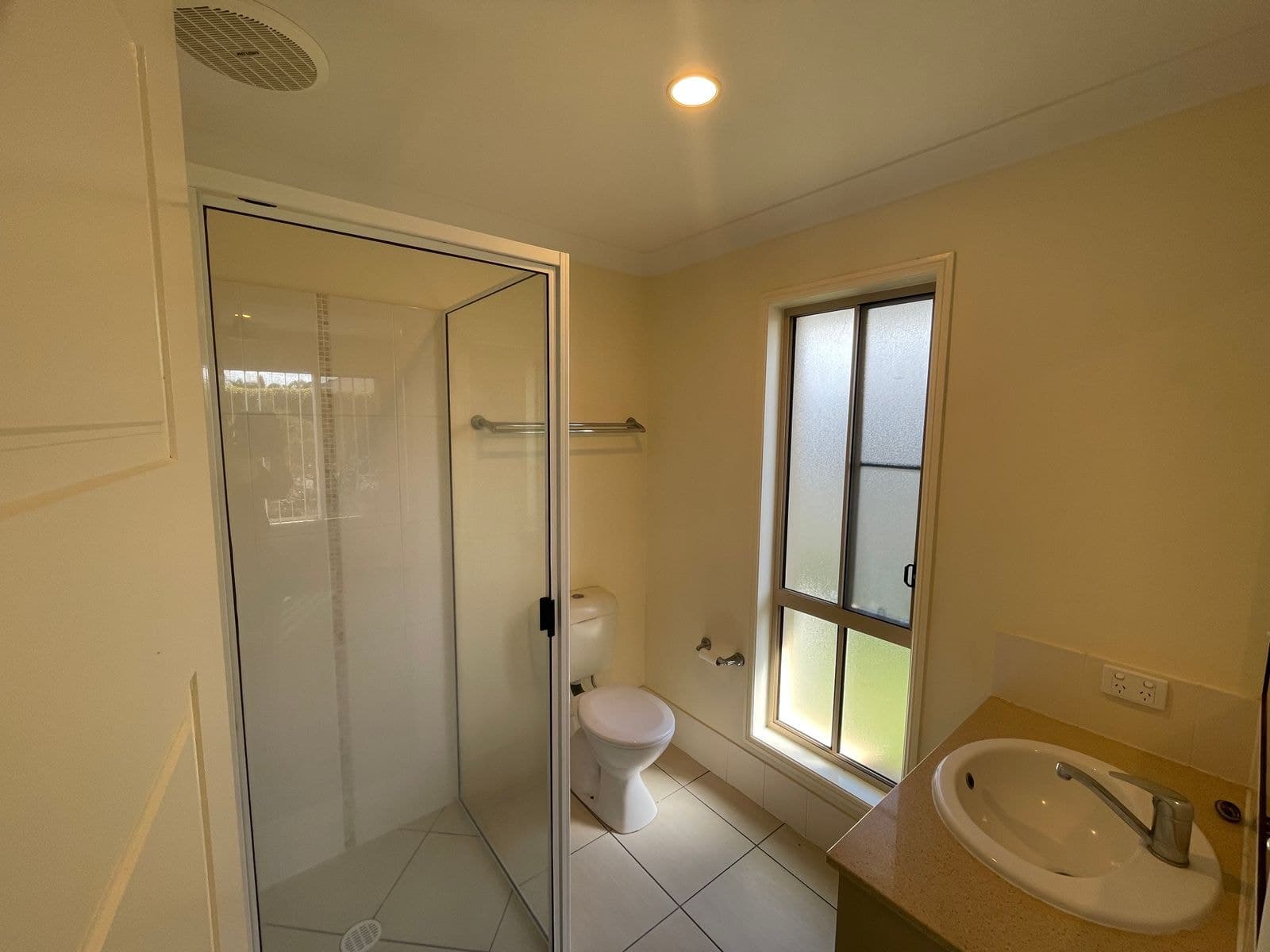 85 Whitehaven Drive, Blacks Beach QLD 4740, Blacks Beach - Thumbnail 7