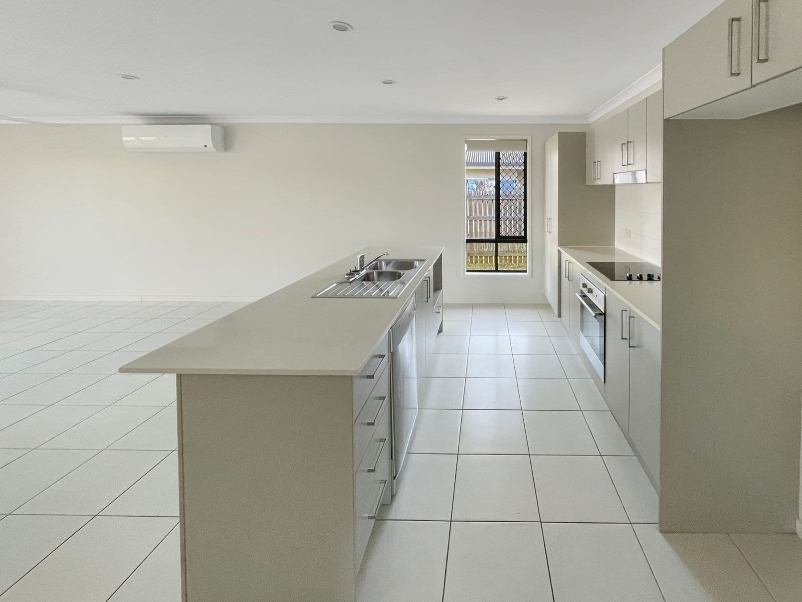 85 McGrath Street, Bakers Creek QLD 4740, Bakers Creek - Thumbnail 4