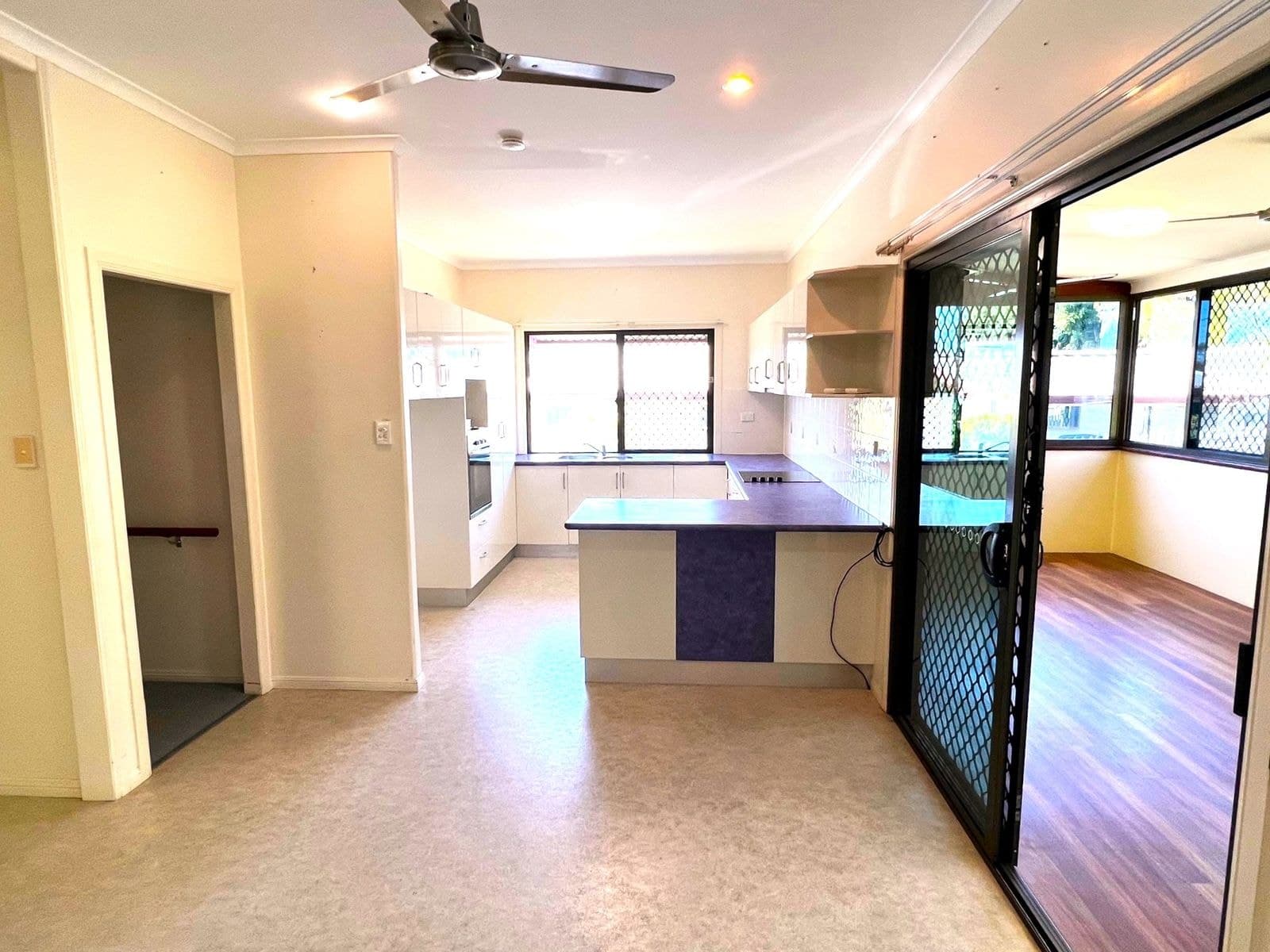 9 Langdon Street, Sarina QLD 4737, Sarina - Thumbnail 5