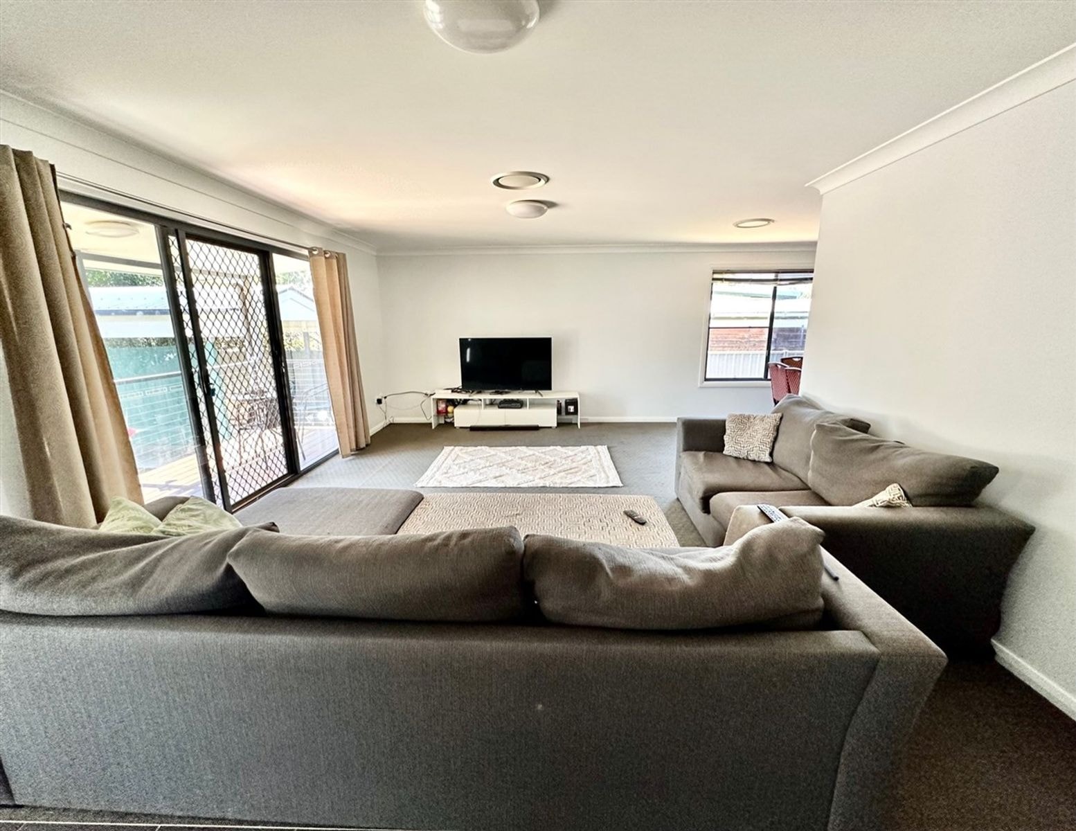 12 Graham Street, Chinchilla QLD 4413, Chinchilla - Thumbnail 2