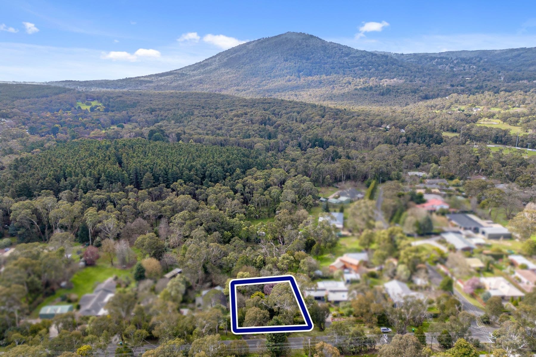 98 Carrington Street, Macedon VIC 3440, Macedon - Thumbnail 2