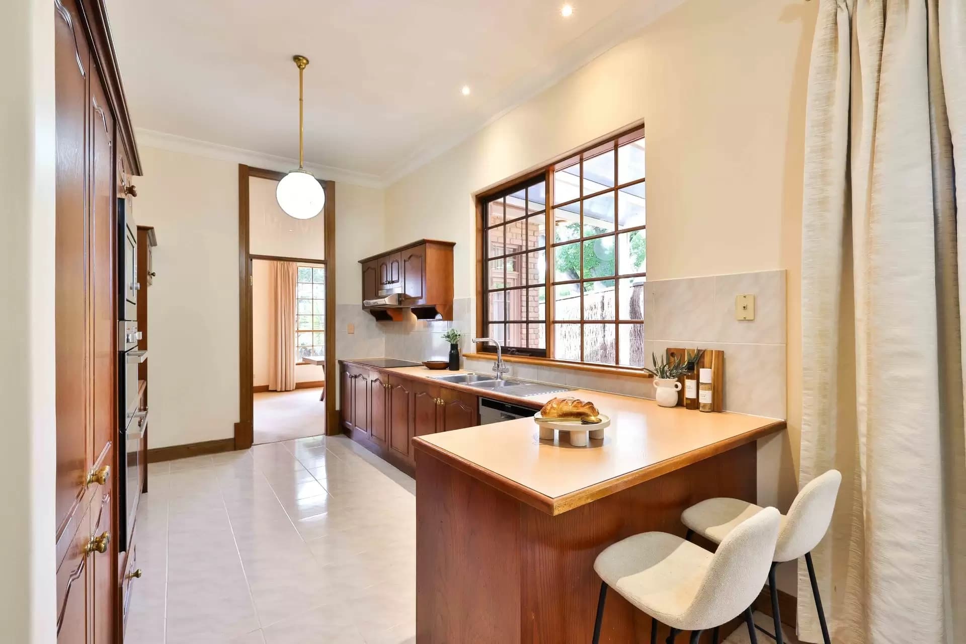 20A Woodcroft Avenue, St Georges, St Georges - Thumbnail 6