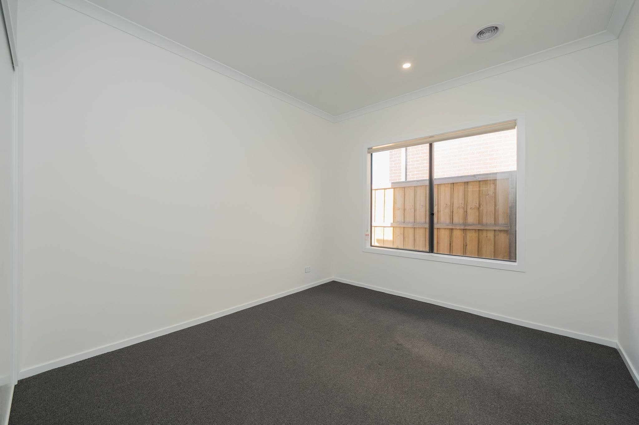 19 Mirage Avenue, Berwick VIC 3806, Berwick - Thumbnail 8