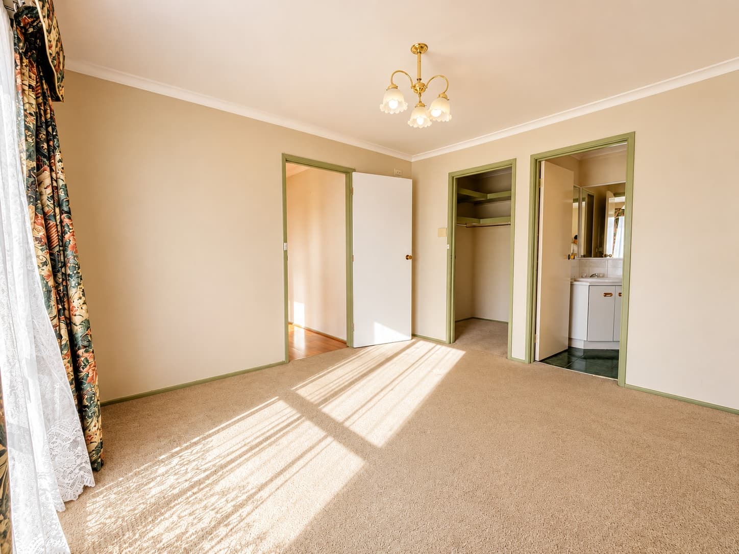 15 Stillman Drive, Mill Park VIC 3082, Mill Park - Thumbnail 4