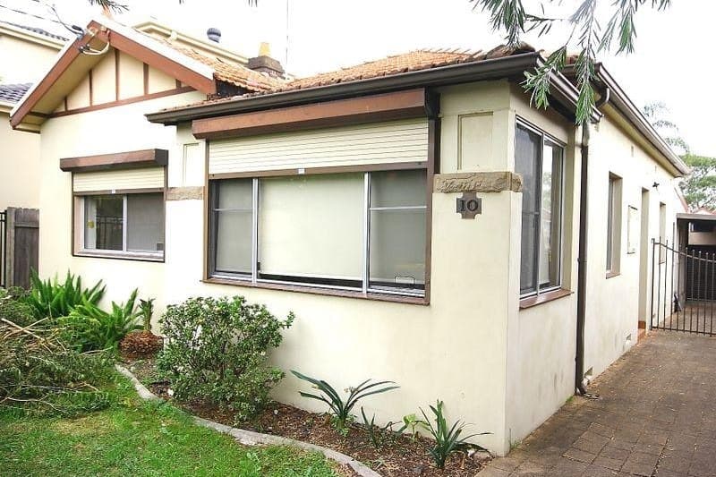 10 Gladstone Street, Concord - Image 1