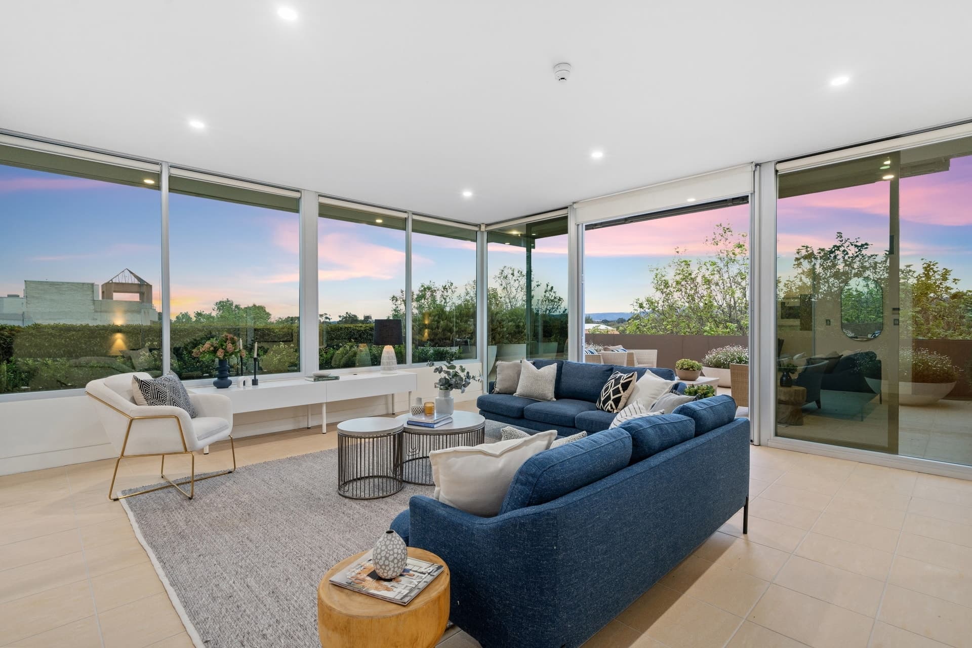 10/25 Hutt Street, Adelaide, Adelaide - Image 1
