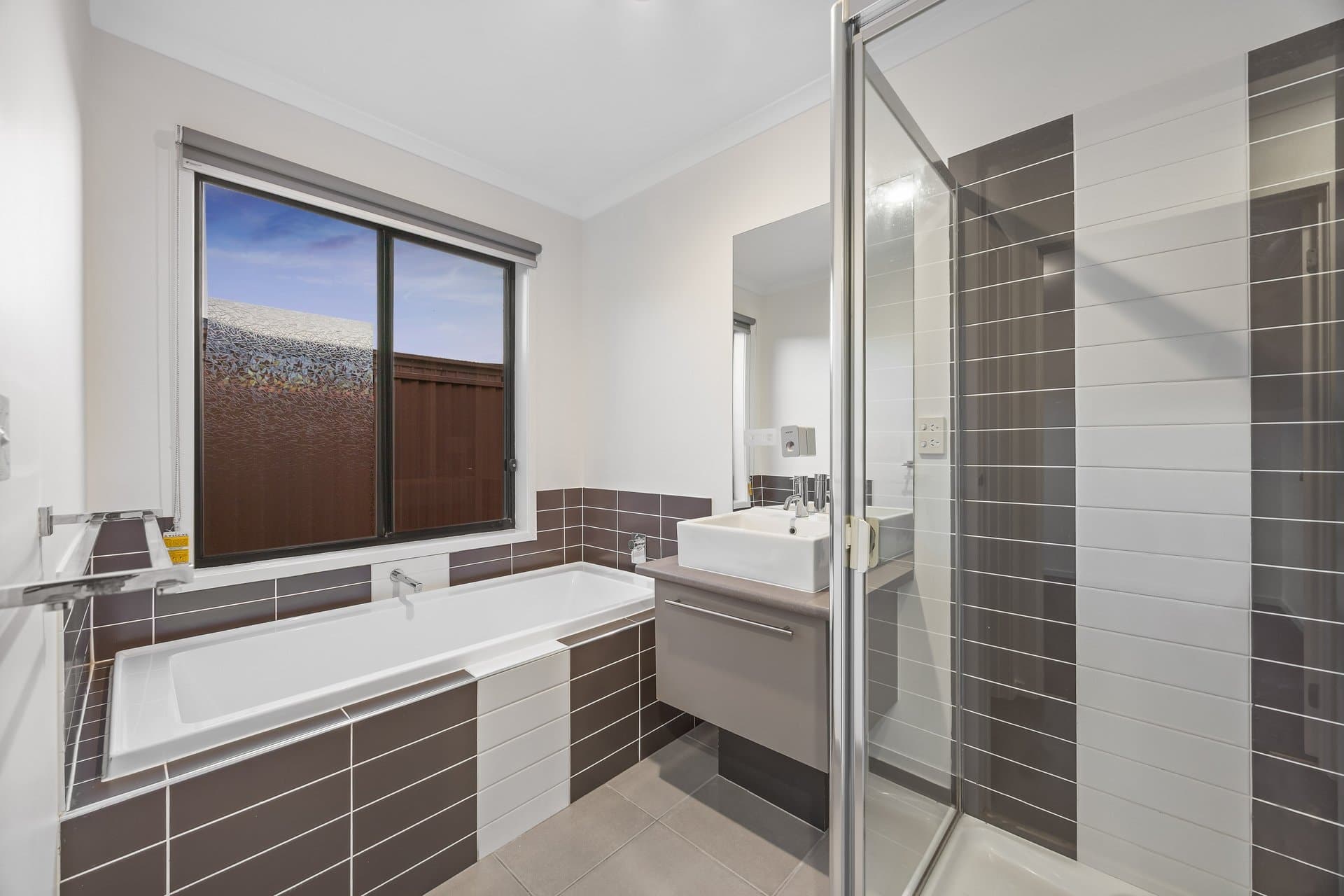 22 Mountview Drive,
                        
                    
                    
                        
                            Sebastopol, Sebastopol - Thumbnail 8