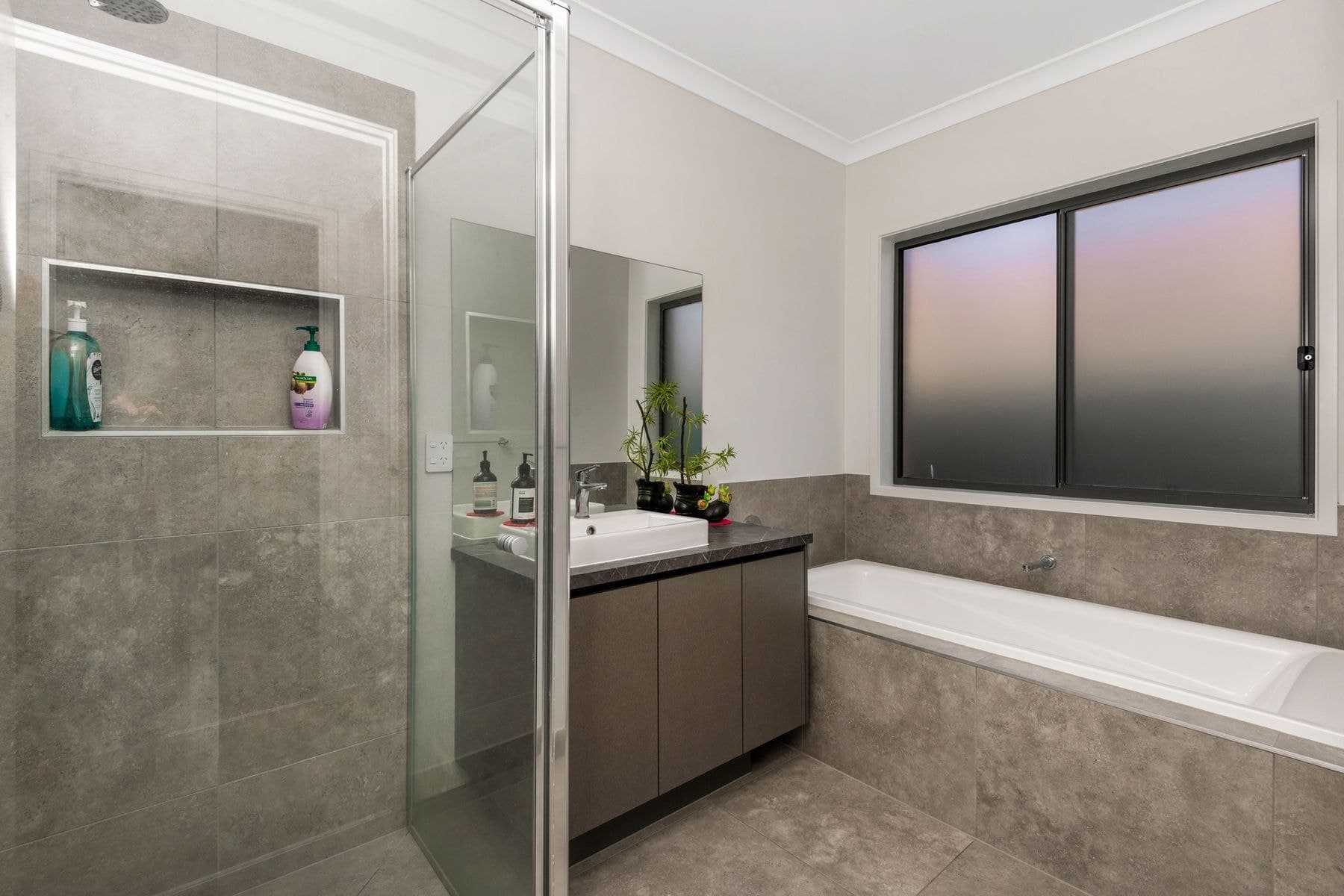 10 Galactic Avenue, Strathfieldsaye VIC 3551, Strathfieldsaye - Thumbnail 6