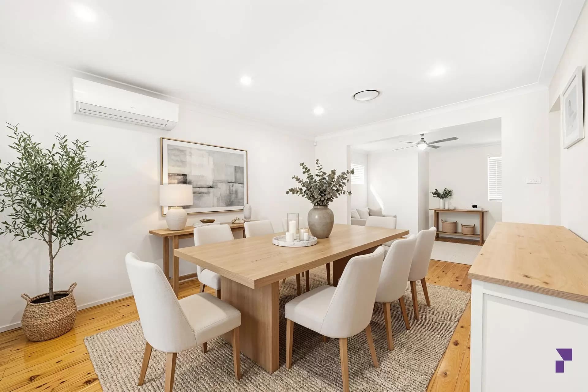 12 Universal Avenue, Georges Hall - Thumbnail 5