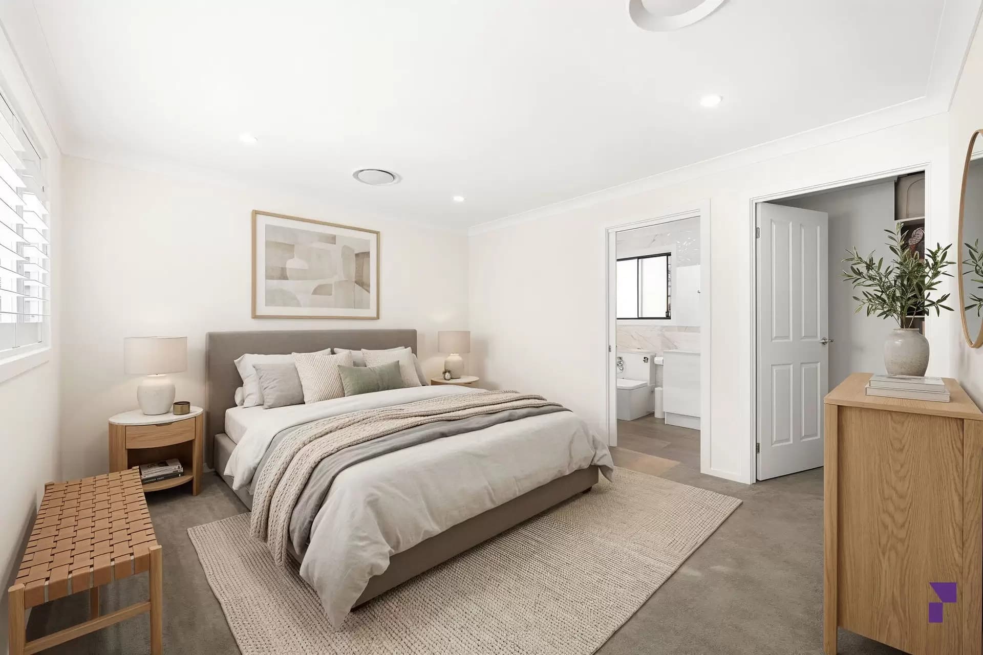 12 Universal Avenue, Georges Hall - Thumbnail 8