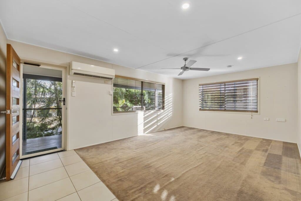 16 Birt Street, Blackwater - Thumbnail 3