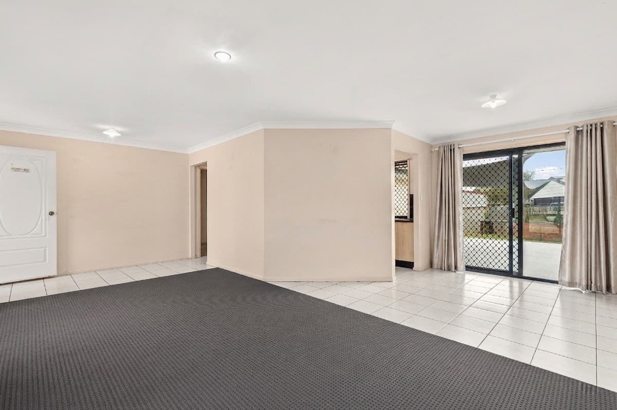 9 Prion Court, DECEPTION BAY, Deception Bay - Thumbnail 2