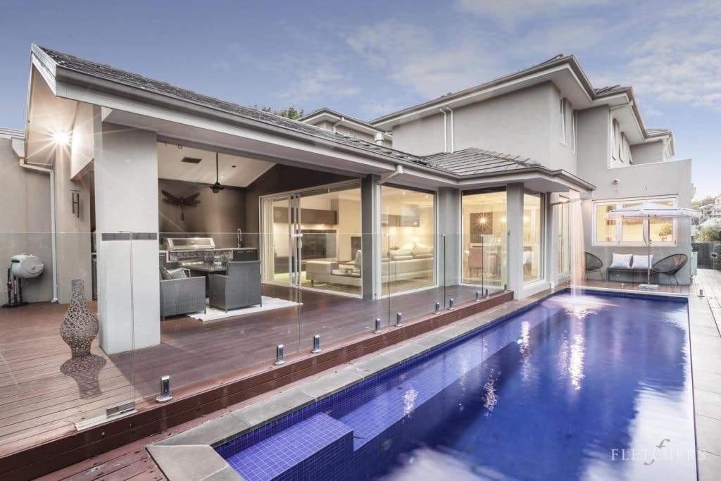 64A Rostrevor Parade, Mont Albert North - Thumbnail 2