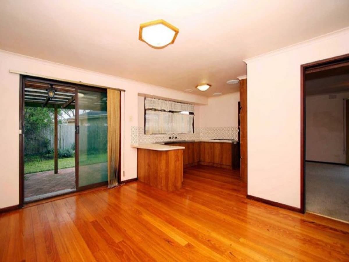 42 Cabernet Crescent, BUNDOORA VIC 3083, Bundoora - Thumbnail 2