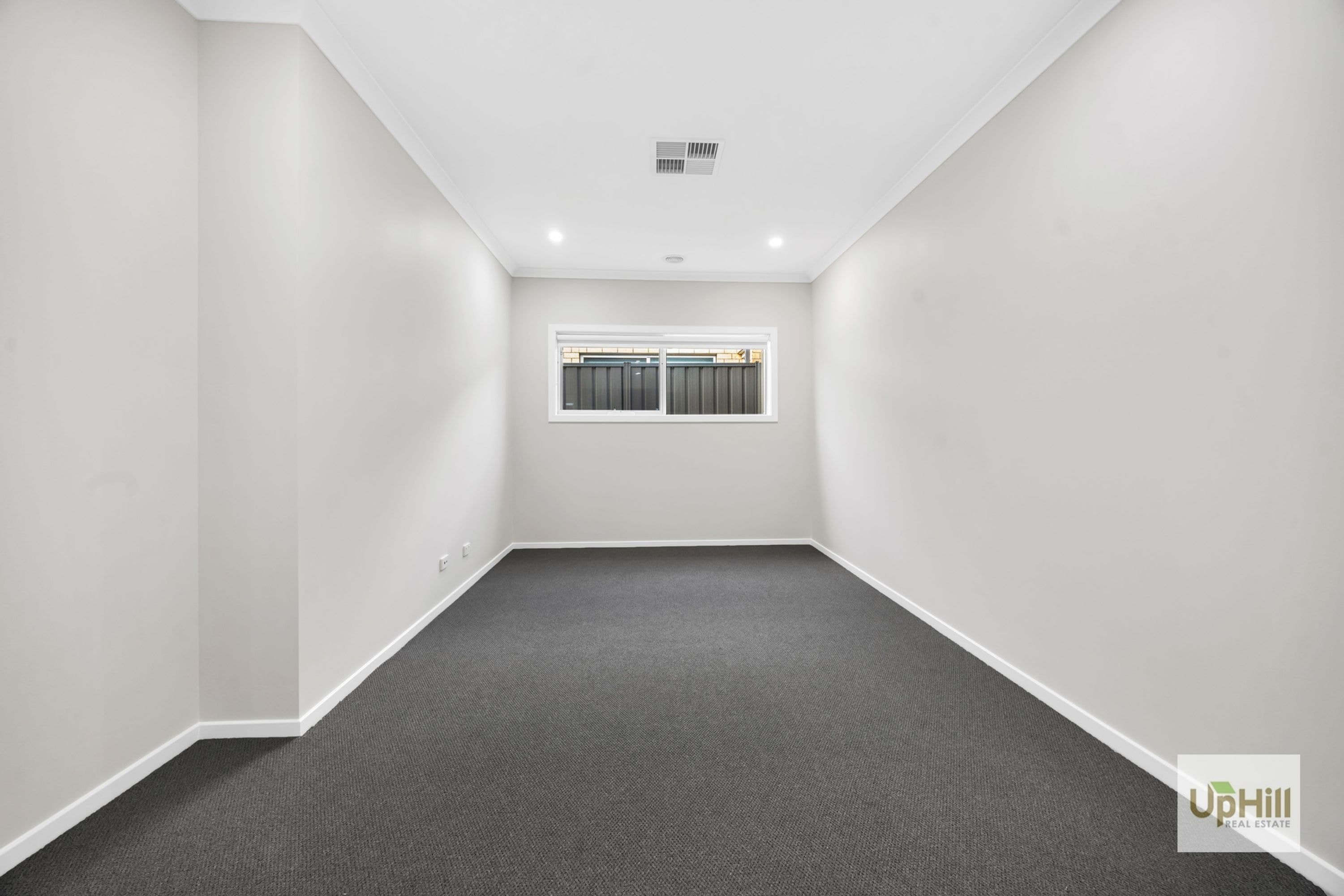 613 Heather Grove, Clyde North - Thumbnail 6