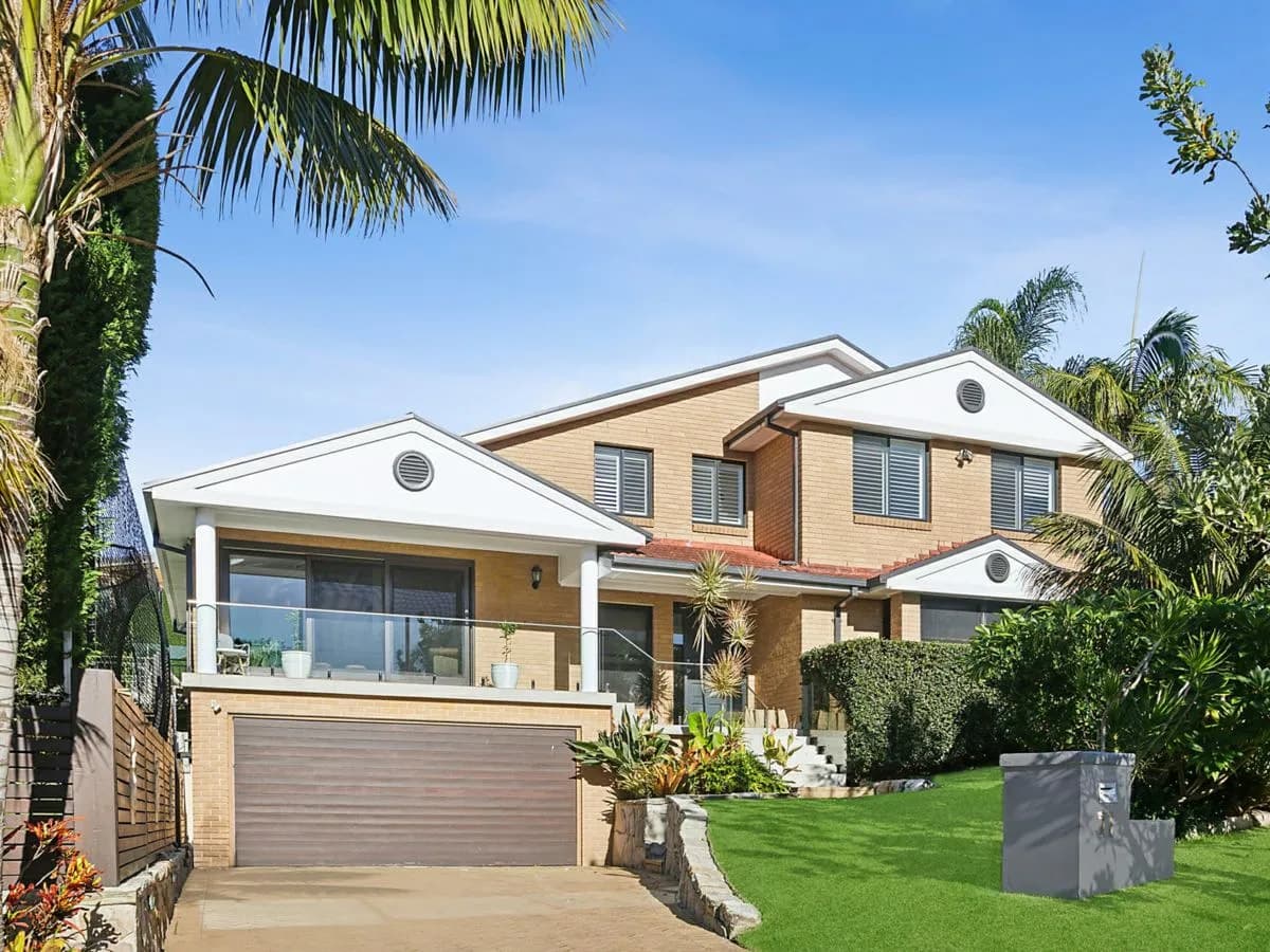 71 Golden Grove, BEACON HILL, Beacon Hill - Thumbnail 2