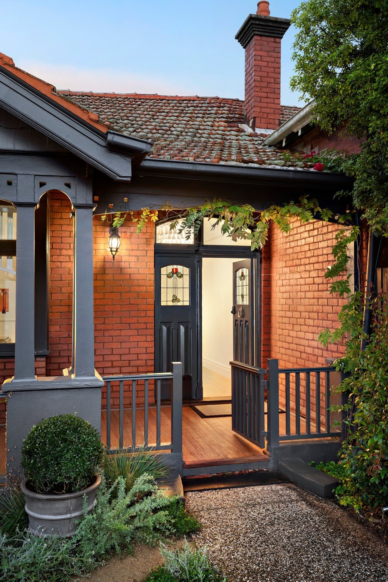 372 St Kilda Street, Brighton - Thumbnail 2