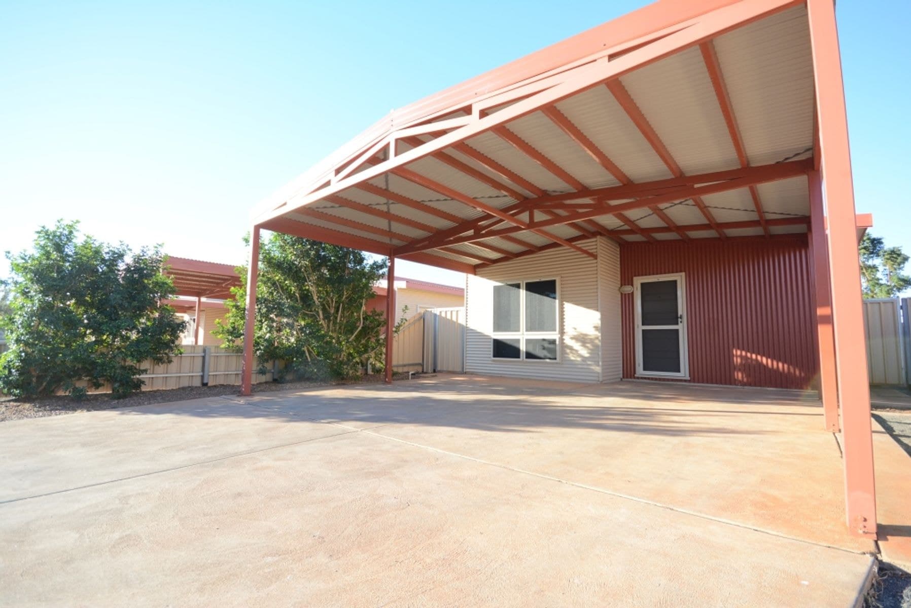 4/15 Rutherford Road, South Hedland WA 6722, South Hedland - Image 1
