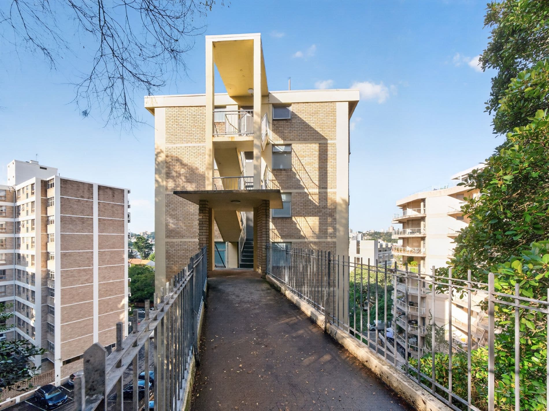 68 / 51 Roslyn Gardens, Elizabeth Bay, Elizabeth Bay - Thumbnail 3