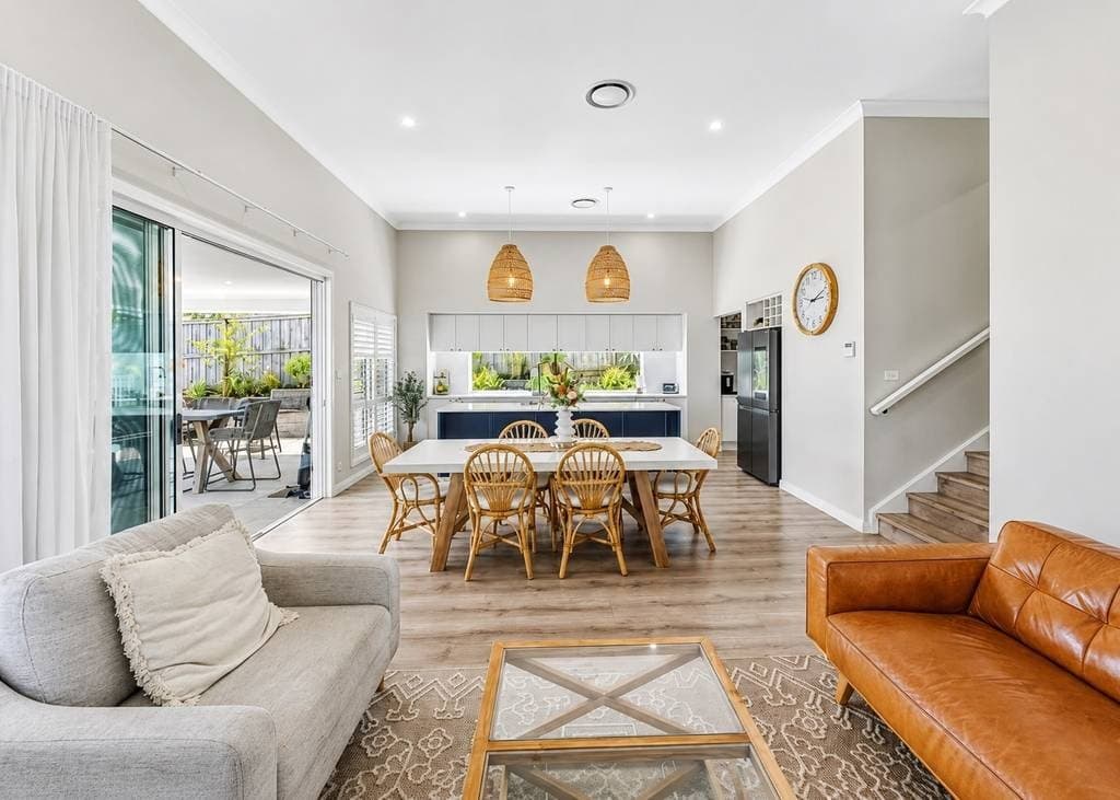 36 Sunnyspot Boulevard, Catherine Hill Bay - Thumbnail 2