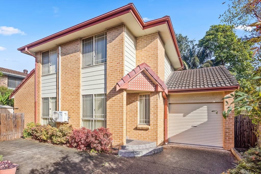 4/20 Vickery Street, Gwynneville - Image 1