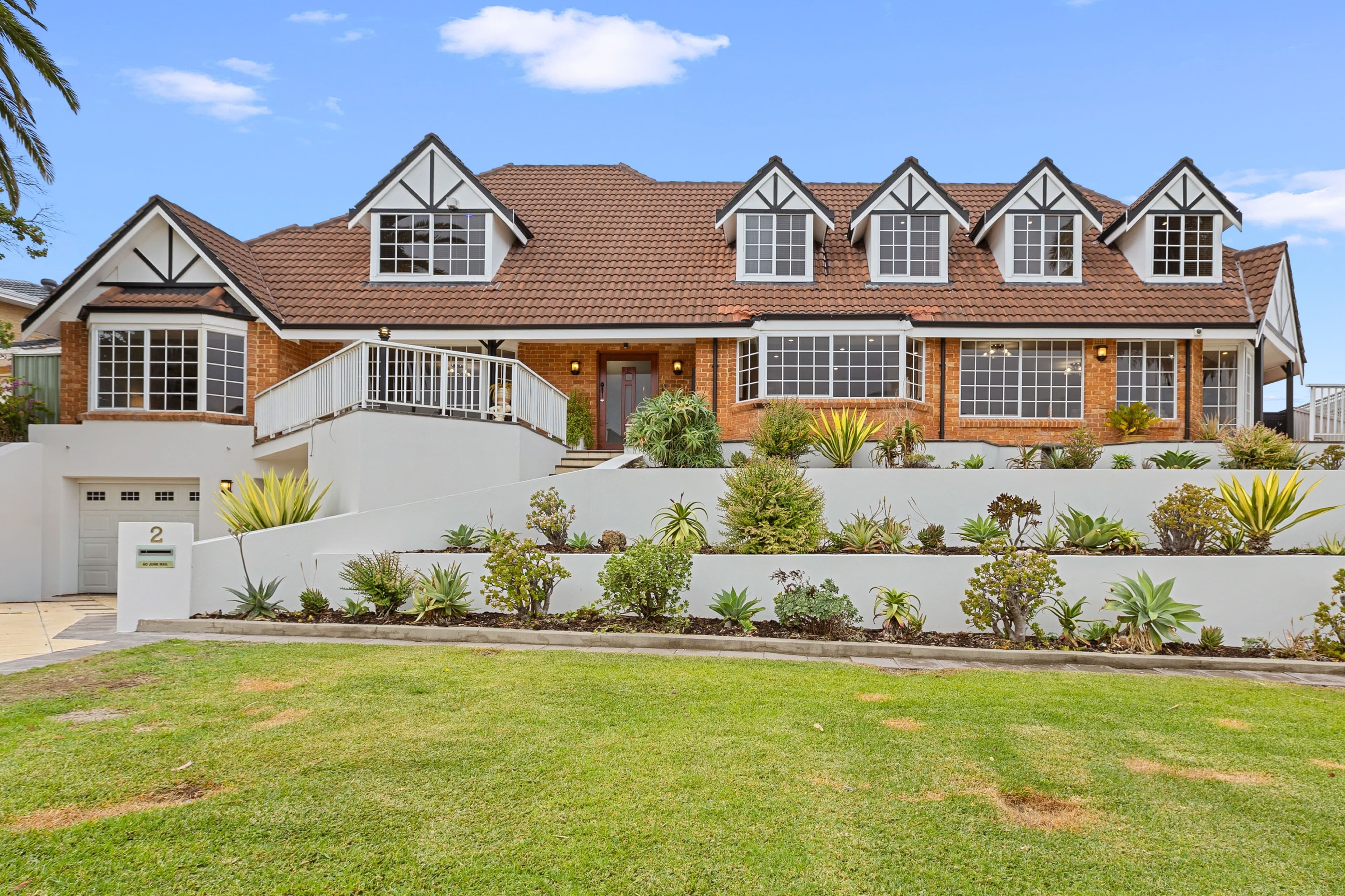 2 Queenscliff Court, Kallaroo WA 6025, Kallaroo - Thumbnail 4