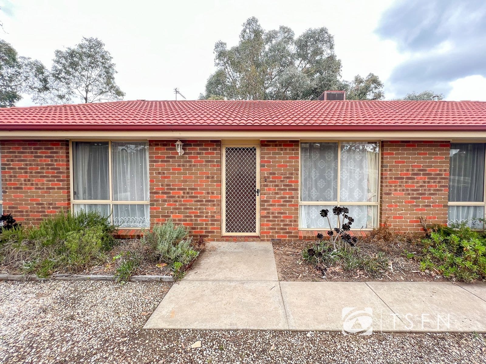 21 Sherwood Drive, Flora Hill VIC 3550, Flora Hill - Thumbnail 2